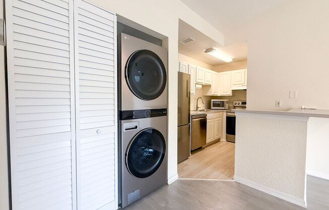 1 bed, 1 bath, $1,400, Unit # 507