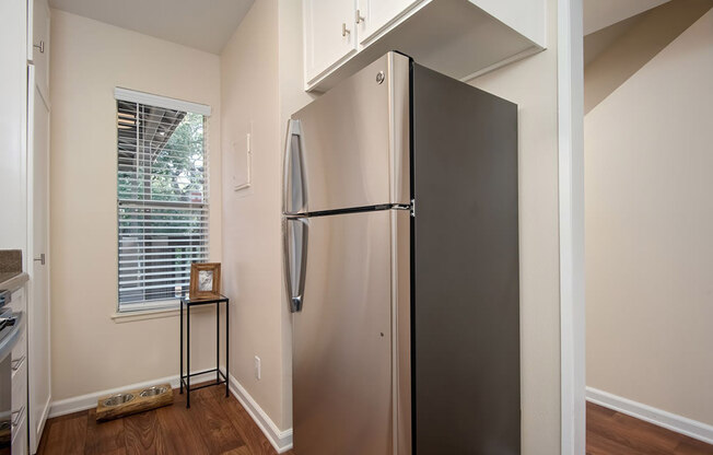 Fridge In Kitchen at Wilbur Oaks Apartments, California, 91360