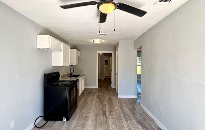 Fall Special: Remodeled 3/2 Home for Just $1,099!
