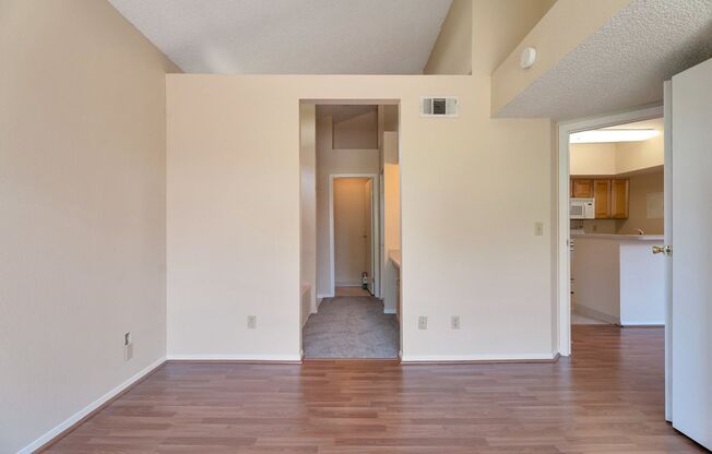 2 beds, 2 baths, $1,900, Unit # AA 208