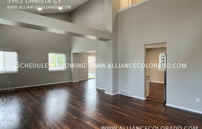 5985 CHRISTA CT