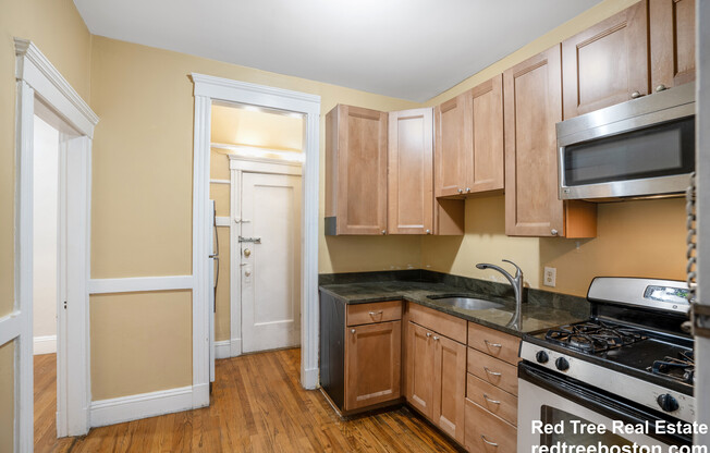 59 LANARK RD