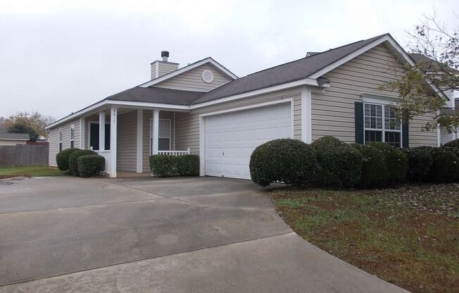 3 Bed, 2 Bath Ranch in East Charlotte near I-485