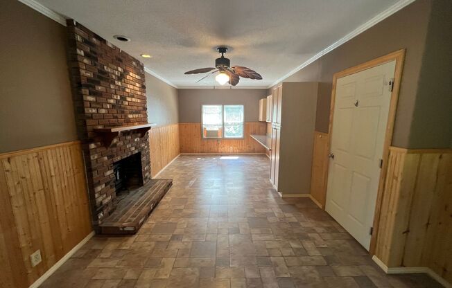 3 beds, 2 baths, $2,925