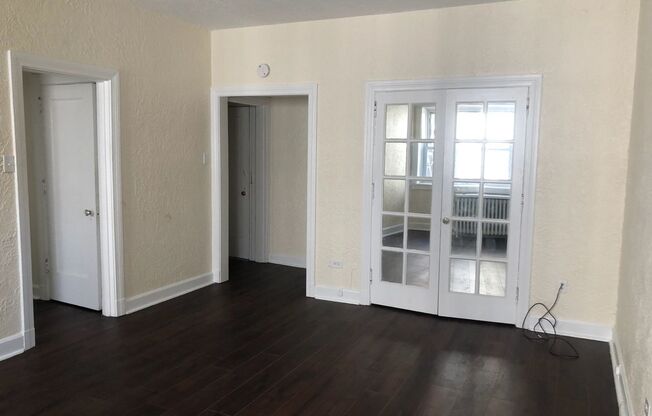 Studio, 1 bath, 308 sqft, $1,250, Unit Bayard Manor 307