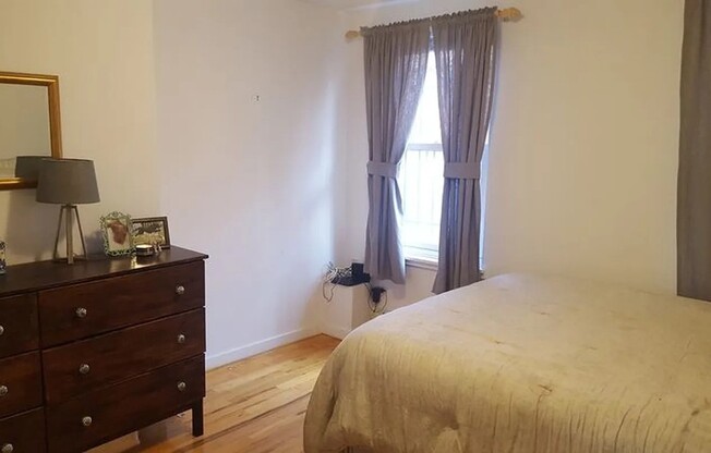 1 bed, 1 bath, $3,295, Unit 1