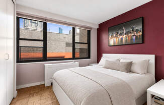 7 E 14th St