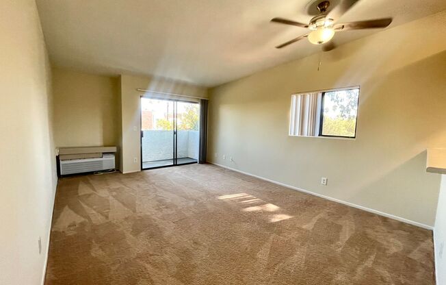 1 bed, 1 bath, 700 sqft, $1,995, Unit 201