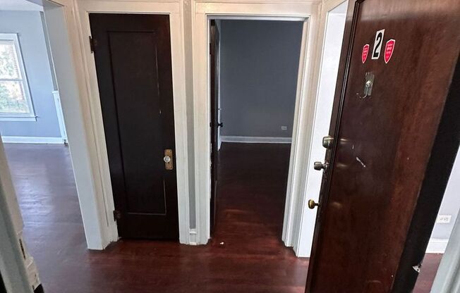 2 beds, 1 bath, $1,500, Unit 7723-2