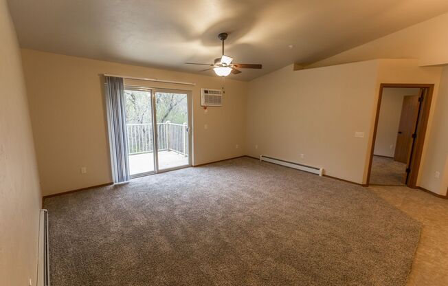 1 bed, 1 bath, 830 sqft, $1,249