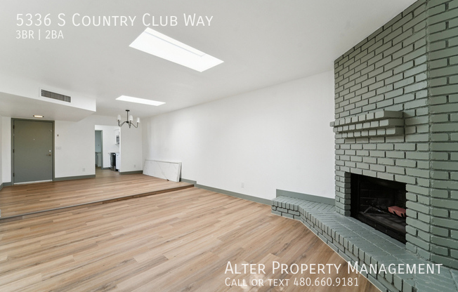5336 S COUNTRY CLUB WAY