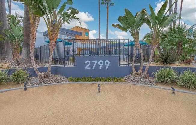 Loma Palisades - Apartments in San Diego, CA