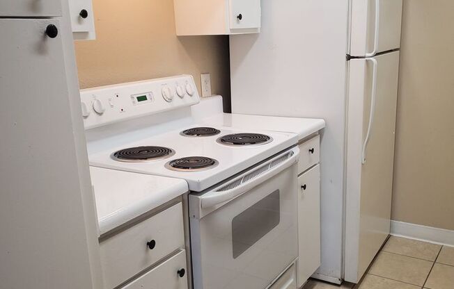 Studio, 1 bath, 451 sqft, $774, Unit M2206