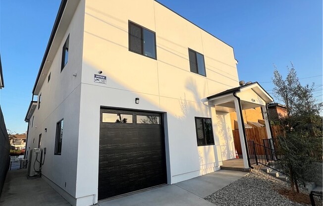 4264 CAPISTRANO WAY