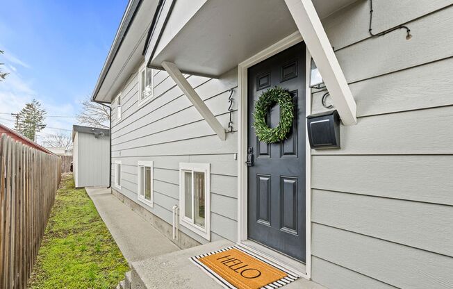 Trendy 2B/1B Unit C I Near Gonzaga/WSU/EWU & 5 Hospitals I Pet Friendly
