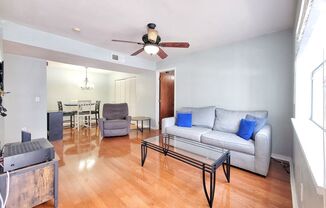 2 beds, 2 baths, $1,600, Unit Unit #802