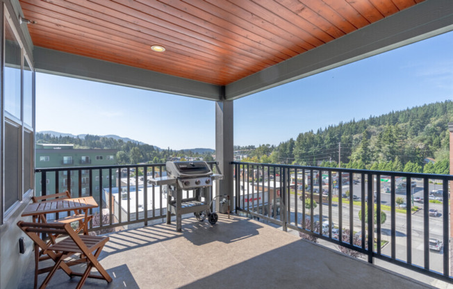 4 beds, 2 baths, $2,600, Unit 109-308