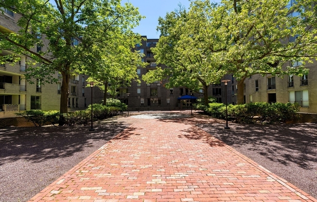 2 beds, 2 baths, 1,265 sqft, $4,300, Unit 1105