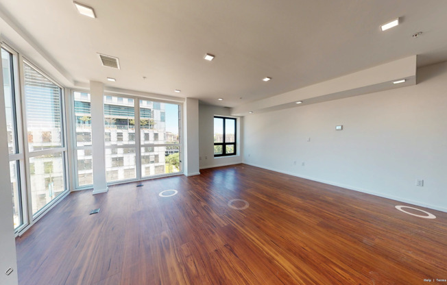 1 bed, 1 bath, 762 sqft, $1,890, Unit 301