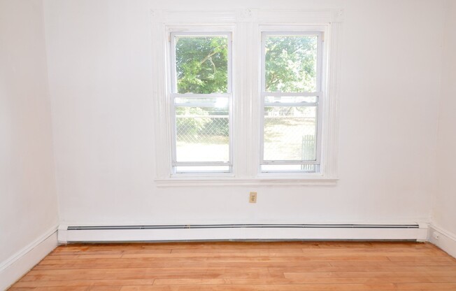 3 beds, 1.5 baths, 1,500 sqft, $2,800, Unit 1