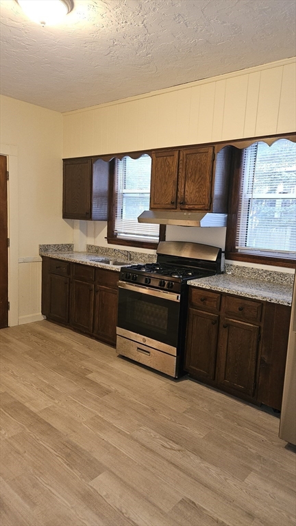 1 bed, 1 bath, 780 sqft, $1,900, Unit 1