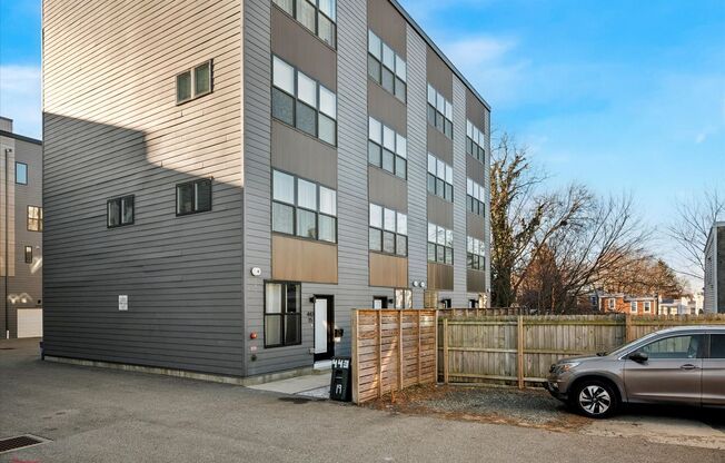 443 Shurs Lane