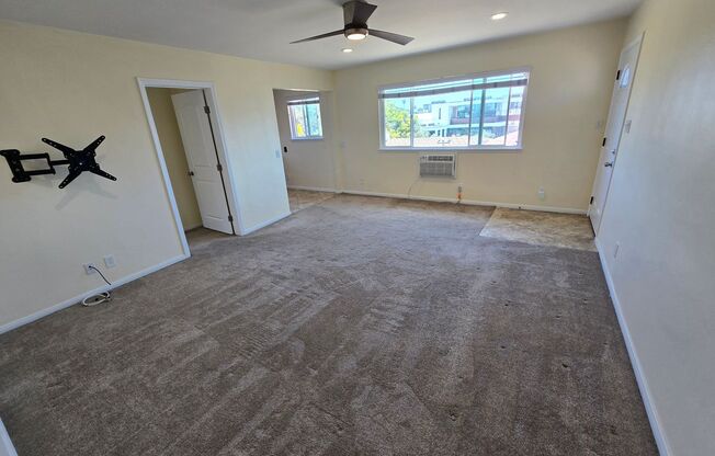Oliver Ave. 2142-48