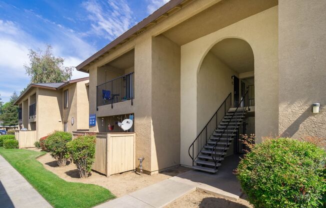 3 beds, 2 baths, $1,750, Unit 243