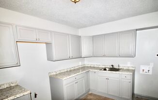 2 beds, 1 bath, $850, Unit #3