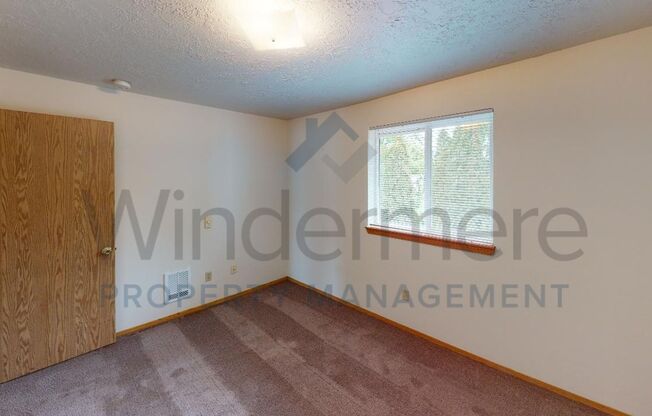 2 beds, 1 bath, 828 sqft, $1,095, Unit 48