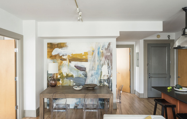 1 bed, 2 baths, $6,095, Unit 9B
