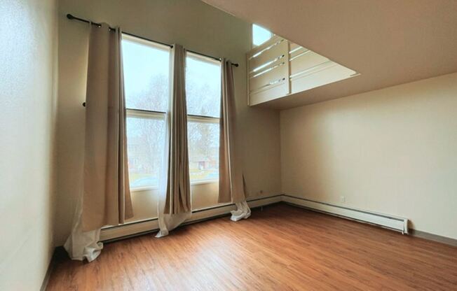 256 W. 23rd Avenue