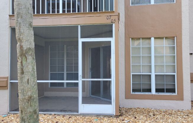 2 beds, 2 baths, $1,675, Unit Unit 102