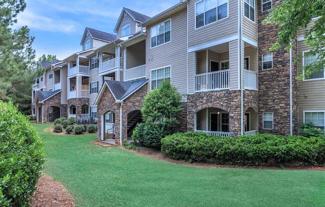 Walden_Crossing_Exterior_7_Canton_GA
