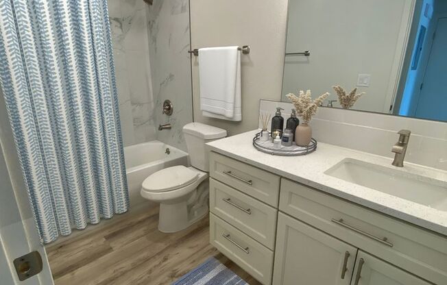2 beds, 1 bath, 850 sqft, $1,395, Unit 301