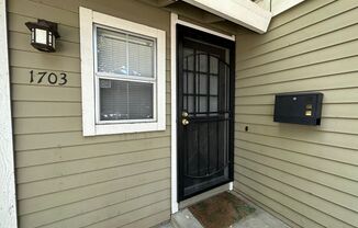 2 beds, 1.5 baths, 1,330 sqft, $2,695, Unit 8125001002