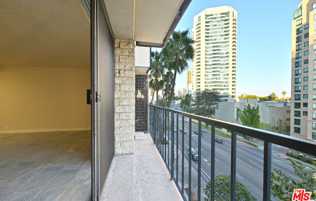 2 beds, 2 baths, 1,340 sqft, $4,395, Unit 714