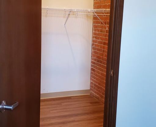 3 beds, 2 baths, 1,349 sqft, $1,996, Unit 206E