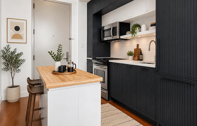 1 bed, 1 bath, $3,350, Unit 417