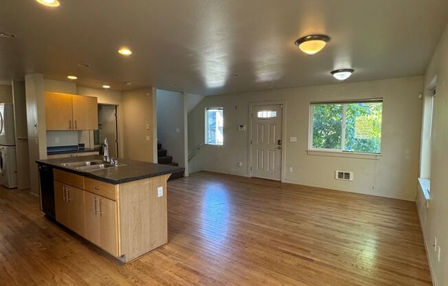 Spacious 9-Bedroom Home in Seattle’s University District