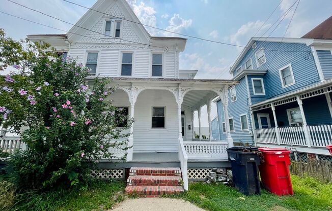 Spacious 4 Bedroom Twin FOR RENT in Bridgeton NJ $1650