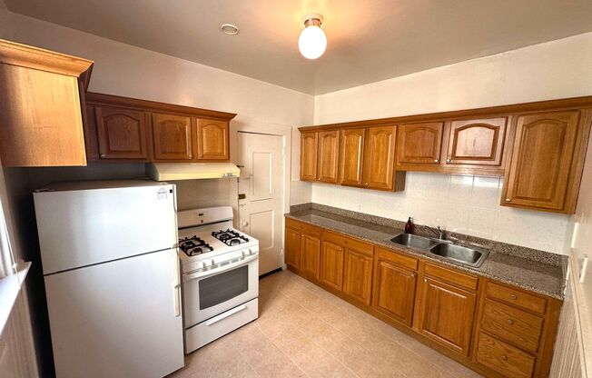 1 bed, 1 bath, 650 sqft, $2,495, Unit 08