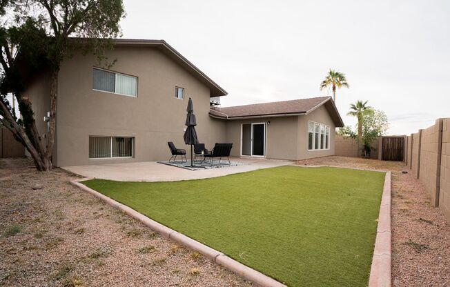 1720 East Hermosa Drive