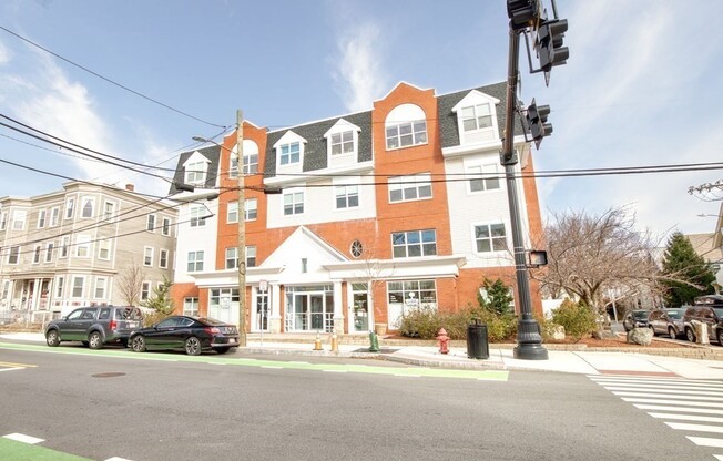 65 BEACON ST