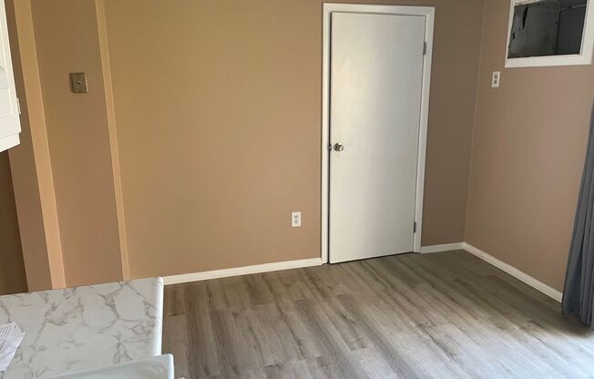 910 SqFt 2 Bedroom Apartment