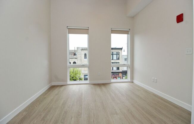 For Rent: Urban Elegance at 1707 Eastern Ave– Your Ideal City Lifestyle Awaits!