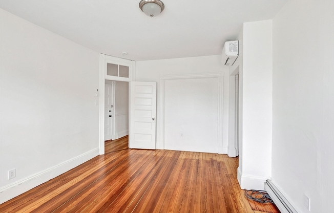 864 Huntington Avenue