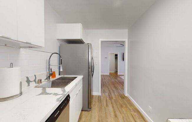 Runyon Canyon Properties, LLC (1641 N. Poinsettia Place)