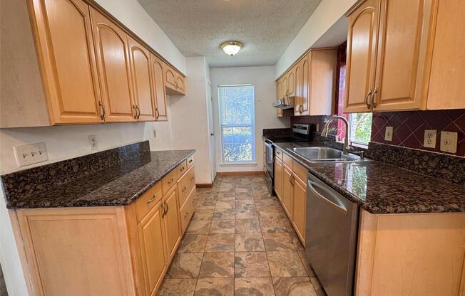 1804 SERENADE LN