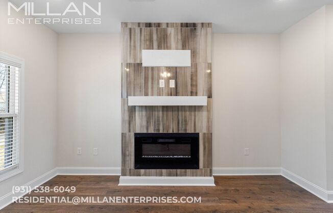 New Construction Modern Home With Open Floor Plan, Whte Cabintery and Primary Bedroom Suite